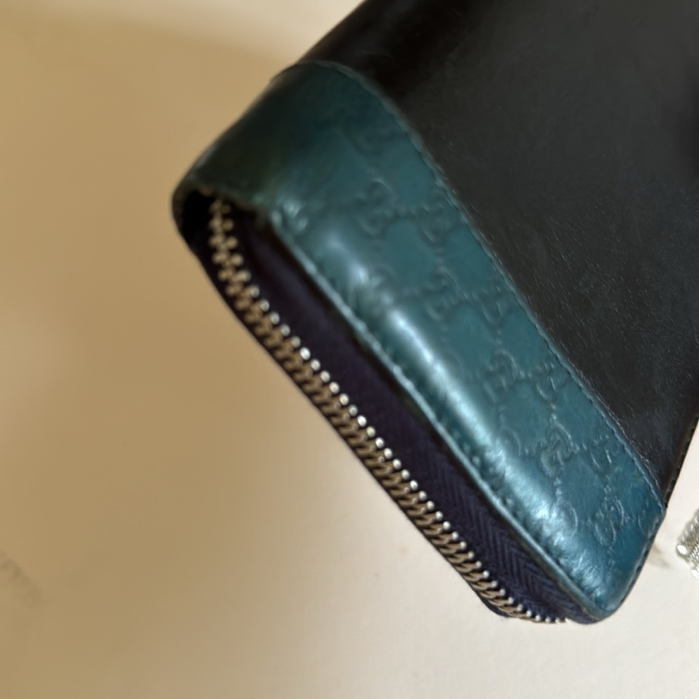 GUCCI Mistral Micro Guccissima zip around wallet. Leather. Black with turquoise - Picture 3 of 12
